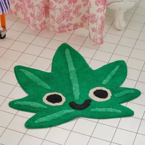 NWT Leaf Buddy Green Bath Mat. - Picture 2 of 5